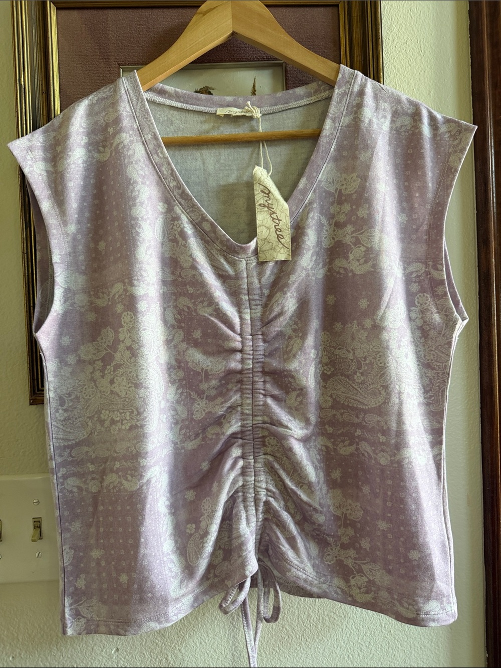 Mystree Lavender Drawstring V-Neck Sleeveless Top